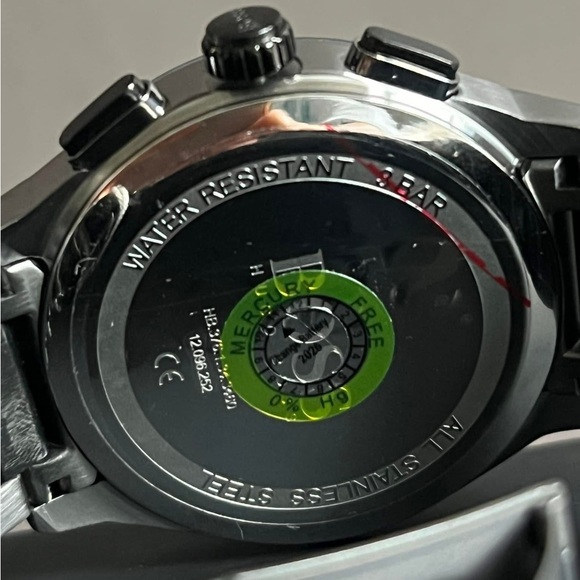 HB1513814 - Hugo Boss Men’s Peak Chronograph Watch - Picture 12 of 13